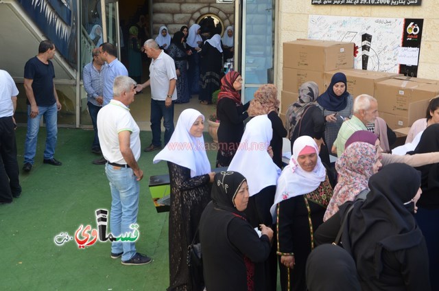 كفرقاسم- فيديو: الرئيس عادل بدير وموظفو البلدية يقفون دقيقة حداد لروح الشهيد احمد ويستقبلون شهر رمضان بتكريم الموظفين